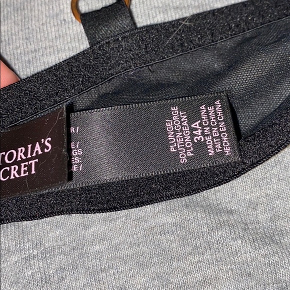 Victoria’s Secret Bombshell Bra - Picture 2 of 3